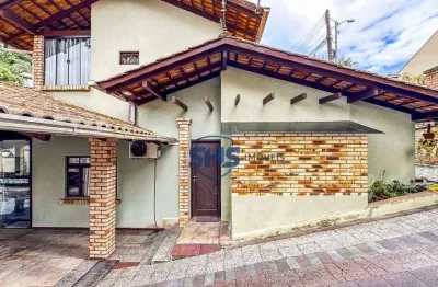 Casa com 04 dormitórios a venda no bairro itoupava seca