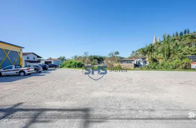 Terreno com 3863m2 em ótima localização no bairro coloninha em gaspar.