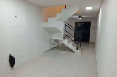 Casa com 2 dormitórios para alugar, 52 m² por r$ 2.537,00/mês - velha central - blumenau/sc