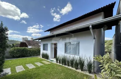 Casa com 3 dormitórios à venda, 213 m² por r$ 1.195.000,00 - velha - blumenau/sc