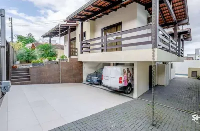 Casa com 3 quartos à venda na Rua Georg Bachmann, 188, Velha, Blumenau