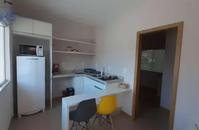 Apartamento com 1 dormitório para alugar, 20 m² por r$ 1.610,00/mês - água verde - blumenau/sc