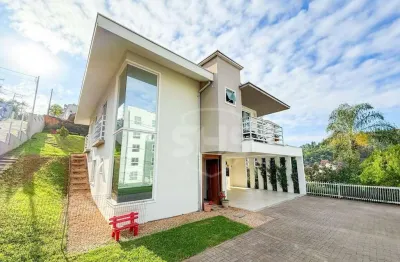 Casa com 4 dormitórios à venda, 204 m² por R$ 1.500.000,00 - Itoupava Seca - Blumenau/SC