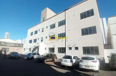 Sala comercial nova, com habite-se e acessibilidade.