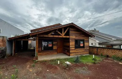 Casa com 2 quartos para alugar na Rua Frederico Daenecke Neto, Vederti, Chapecó
