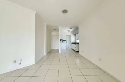 Apartamento com 3 quartos para alugar na Avenida Fernando Machado  E, Centro, Chapecó