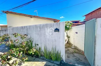 Casa com 2 quartos à venda na Rua Roselha, 110, Centro, Aquiraz