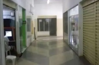 Ponto comercial com 1 sala para alugar na Estrada do Coqueiro Grande, Cajazeiras, Salvador