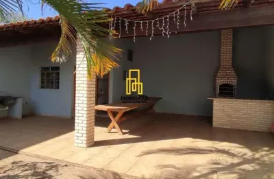 Casa para venda em uberlândia, santa rosa, 3 dormitórios, 1 suíte, 2 banheiros, 3 vagas