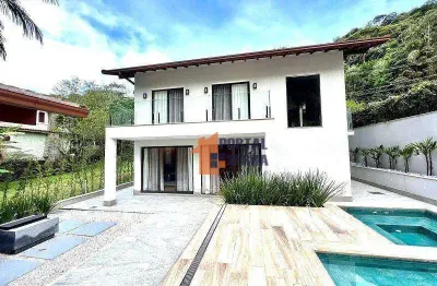 Casa com 4 quartos à venda, 260 m² por r$ 3.335.000 - carlos guinle - teresópolis/rj