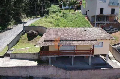 Casa com 3 quartos à venda, 131 m² por r$ 750.000 - albuquerque - teresópolis/rj