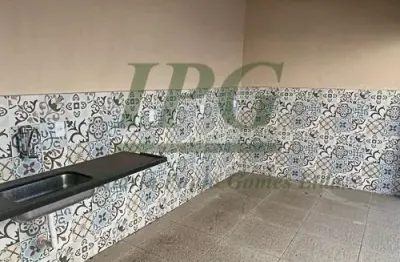 Casa padrão - casa duplex com 3 quartos e quintal, toda reformada no ipiranga  - guarapari - es