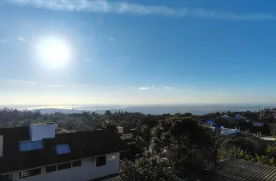 Casa 2 quartos com vaga coberta no teresópolis, 200m privativos em porto alegre.