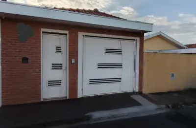 Casa com 3 dormitórios pronta para morar. aceita financiamento