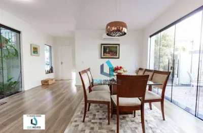 Casa com 3 dormitórios à venda, 220 m² por R$ 2.500.000,00 - Campo Belo - São Paulo/SP