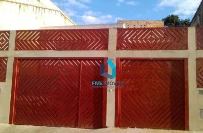 Casa à venda | ideal para família grande ou renda extra | 180m² de área construída | localização privilegiada