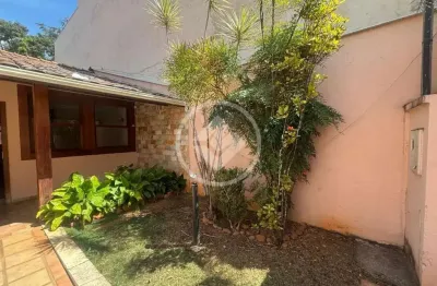 Casa de 04 quartos, sendo 01 suite, closet, 03 banheiros, dce, area gourmet independente, modelo colonial. codigo: 150588