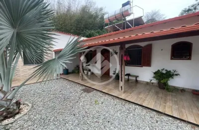 Casa com 5 quartos à venda na Goiás, 40, Joá, Lagoa Santa