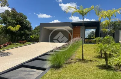 Casa de alto padrão 3 suítes, ar condicinado, aquecedor solar, terreno de 1.363,00m2  maravilhosa no residencial pontal da liberdade codigo: 155856