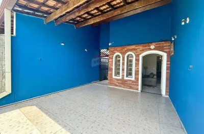 Casa com 3 quartos à venda na Avenida Eduardo Alvares Machado, 987, Centro, Peruíbe
