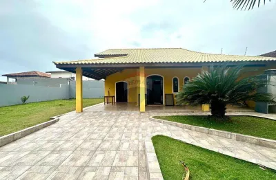 Casa com 4 quartos para alugar na Belmira Novaes, Peruíbe 