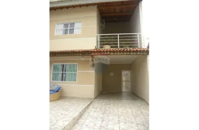 Casa com 3 quartos para alugar no Jardim Imperador, Peruíbe 
