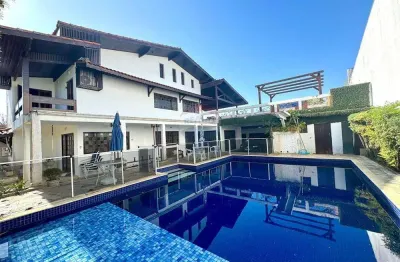 Casa com 6 quartos à venda na Rua Tita, 430, Balneário Três Marias, Peruíbe