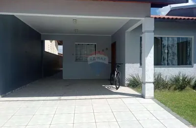 Casa com 3 quartos à venda na Rua Peru, 251, Estancia São Jose, Peruíbe