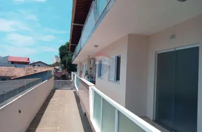 Apartamento de 1 dormitório no Centro de Peruíbe colado a área comercial