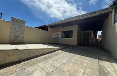 Casa com 2 quartos para alugar na Avenida Padre Anchieta, 6412, Estancia São Jose, Peruíbe