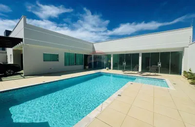 Casa de alto padrão com 4 suítes, em dois lotes, lazer completo e 322 m² de área útil – oportunidade por r$  1.550.000