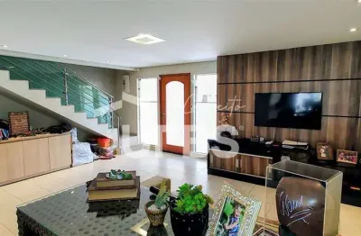 Sobrado de 4 quartos em condominio fechado parque amazonia mont pellier