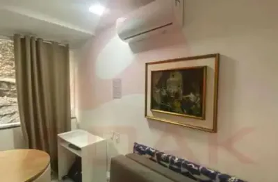 Apartamento à venda na praça presidente aguirre cerda, centro, rio de janeiro, 29 m2 por r$ 247.000