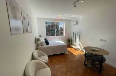 Kitnet / Stúdio à venda na Rua Evaristo da Veiga, Centro, Rio de Janeiro