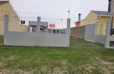 Excelente terreno com área construída regularizada.