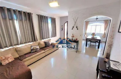 Casa com 3 quartos à venda na Rua Piauí, 76, Centro, Vinhedo