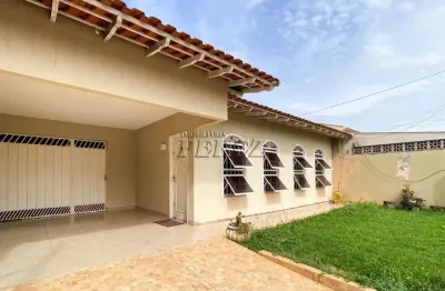 Casa com 3 quartos à venda na rua roma, --, parque residencial joaquim toledo piza, londrina por r$ 680.000