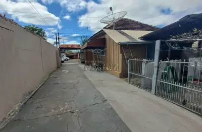Casa com 2 quartos à venda na rua são vicente, --, centro, londrina por r$ 630.000