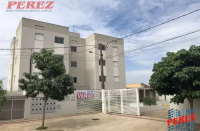 Apartamento com 2 quartos para alugar na rua pedro vaz de lima, --, residencial portal do sol, londrina por r$ 1.150