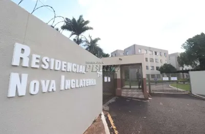 Apartamento com 3 quartos para alugar na Rua Madre Henriqueta Dominici, --, Lagoa Dourada, Londrina por R$ 800