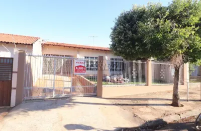 Casa com 3 quartos para alugar na ana stuart, --, jardim brasília, londrina por r$ 2.700