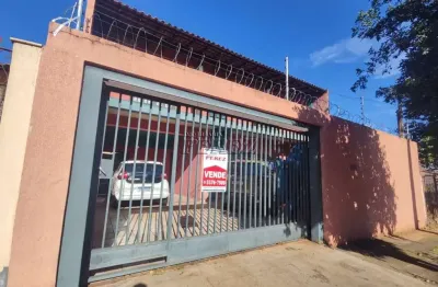 Casa com 6 quartos à venda na deputado fernando ferrari, --, campo belo, londrina por r$ 1.100.000