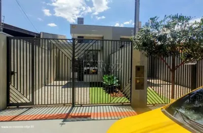 Casa com 3 quartos à venda na rua joão b. rubinho, --, operária, londrina por r$ 520.000