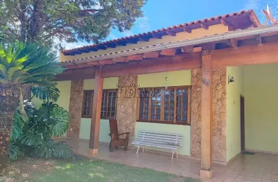Casa com 3 quartos à venda na rua maria inácia de almeida campos, --, san fernando, londrina por r$ 760.000
