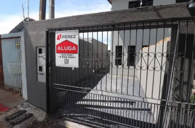 Casa com 2 quartos para alugar na Itu, --, Vila Nova, Londrina por R$ 1.300