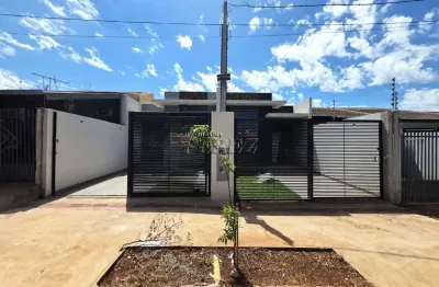 Casa com 2 quartos à venda na Rua Francisco Gonzales Donoso, --, Jardim Vale Verde, Londrina por R$ 305.000