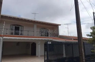 Casa com 5 quartos à venda na Rua Maria Quitéria, --, Brasília, Londrina por R$ 790.000