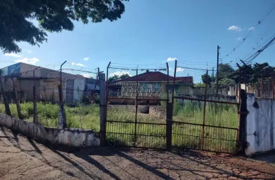 Terreno à venda na Avenida do Café, --, Conjunto Café, Londrina por R$ 550.000