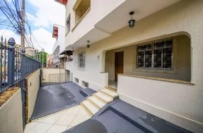 Sobrado à venda no bairro grajaú, em juiz de fora - mg