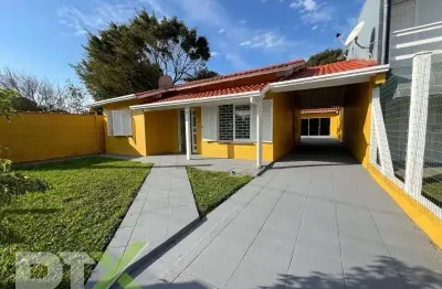 Casa com 4 quartos à venda na Tupanciretã, 487, Centro, Imbé